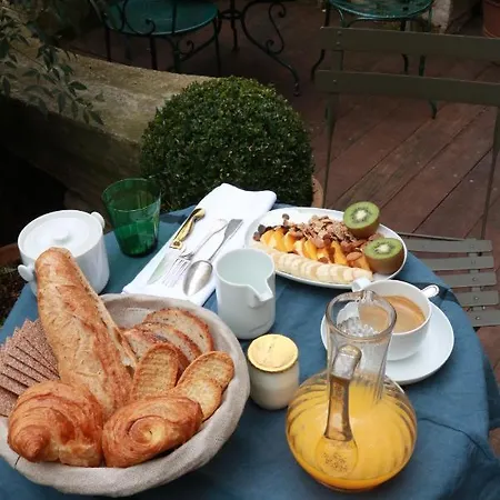 Le 66 Bed & Breakfast 4*