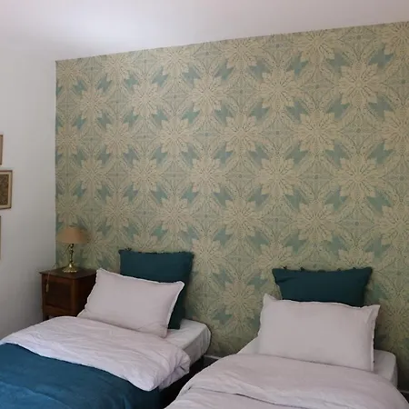 Le 66 Bed & Breakfast Parijs