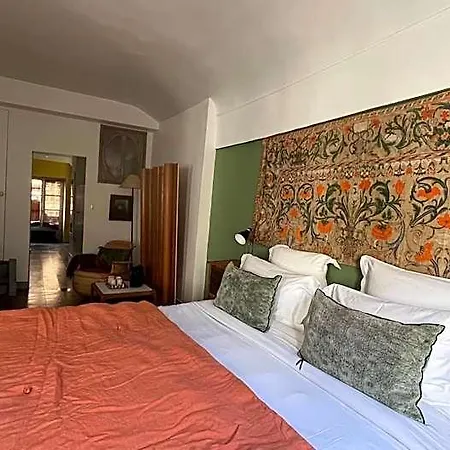Le 66 Bed & Breakfast