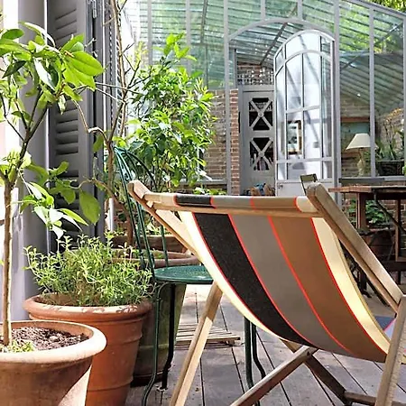 Le 66 Bed & Breakfast Paris
