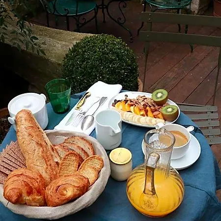 Le 66 Bed & Breakfast 4*