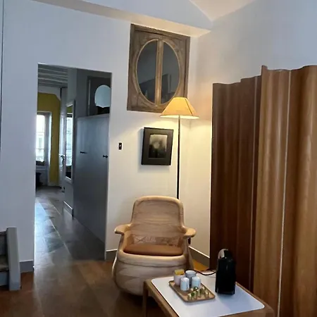 Le 66 Panzió Párizs